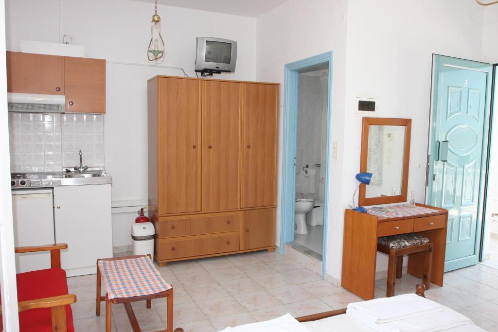 Akrogiali Hotel Plomari Zewnętrze zdjęcie
